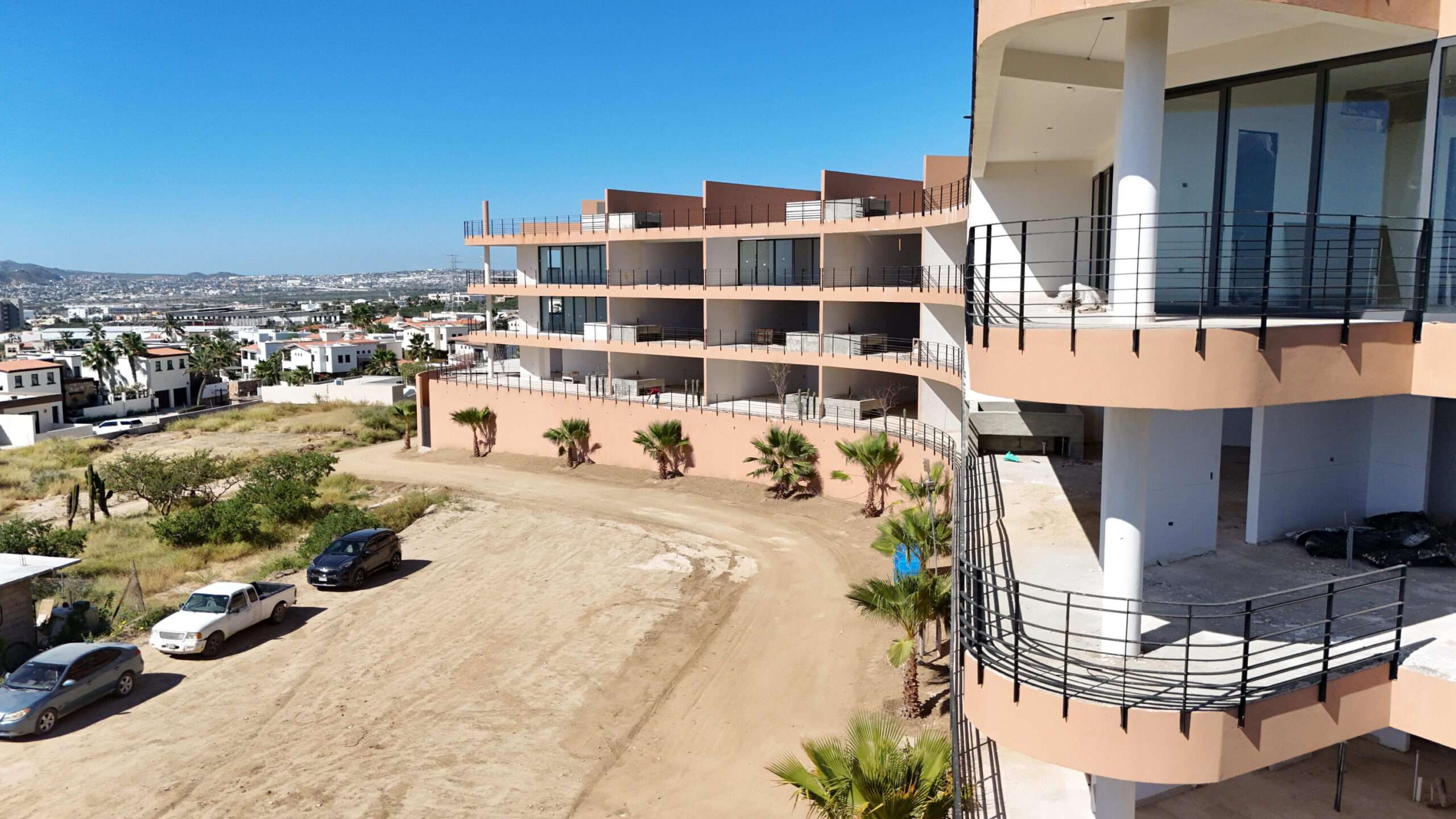 Los Cabos Vista Vela Iii Investment and lifestyle opportunity in the highly desirable Vista Vela Phase III, located in prime El Tezal. This well appointed 3-bedroom, 3-bathroom corner unit offers a coveted partial – Calle Nogal Vista Vela 1 Int., Cabo Corridor, BS