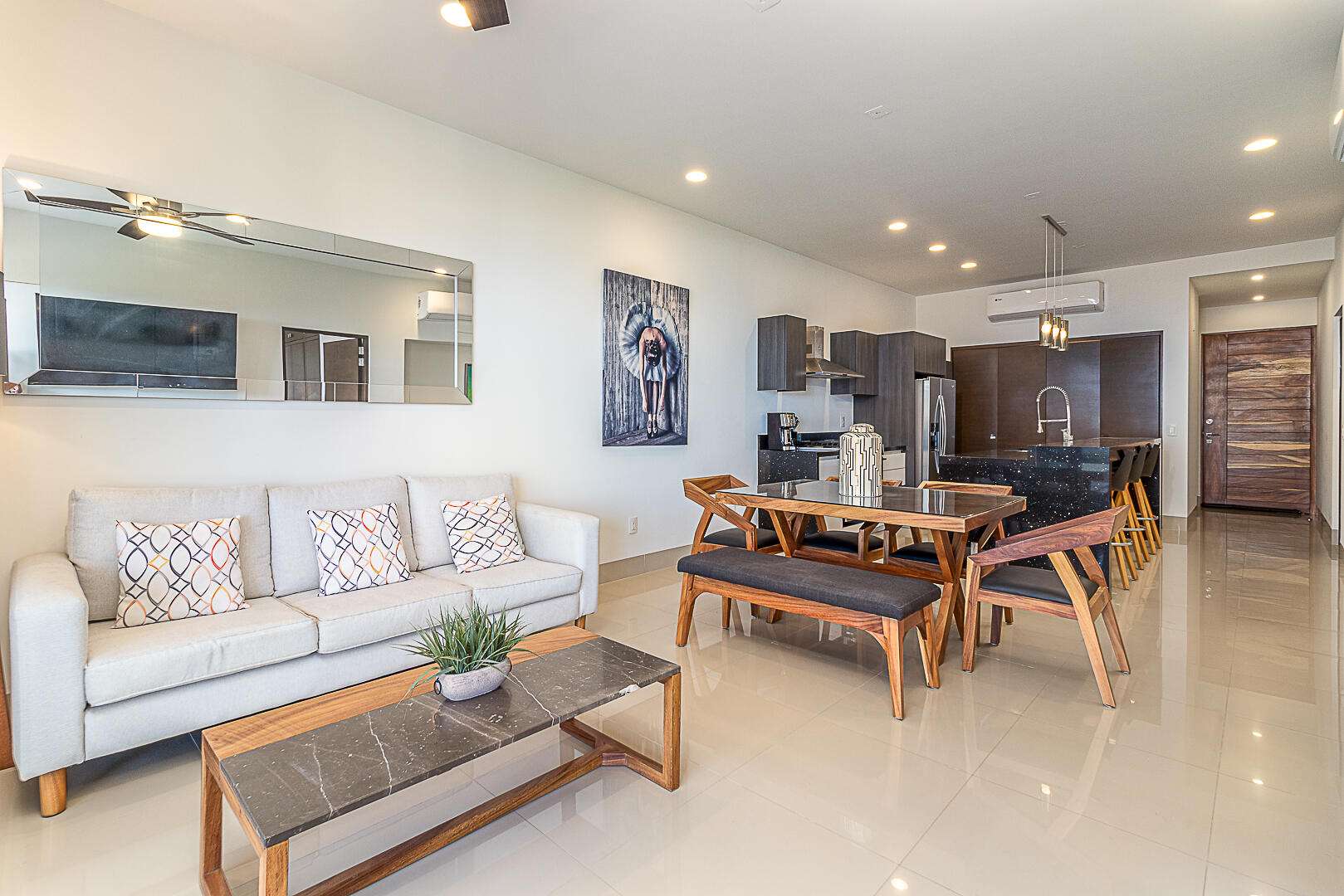 Los Cabos Tramonti Panoramic beauty at Tramonti Los Cabos, one of the most desirable residential communities along the Cabo Corridor. This furnished two-bedroom, two-bathroom condo offers stunning ocean for sale