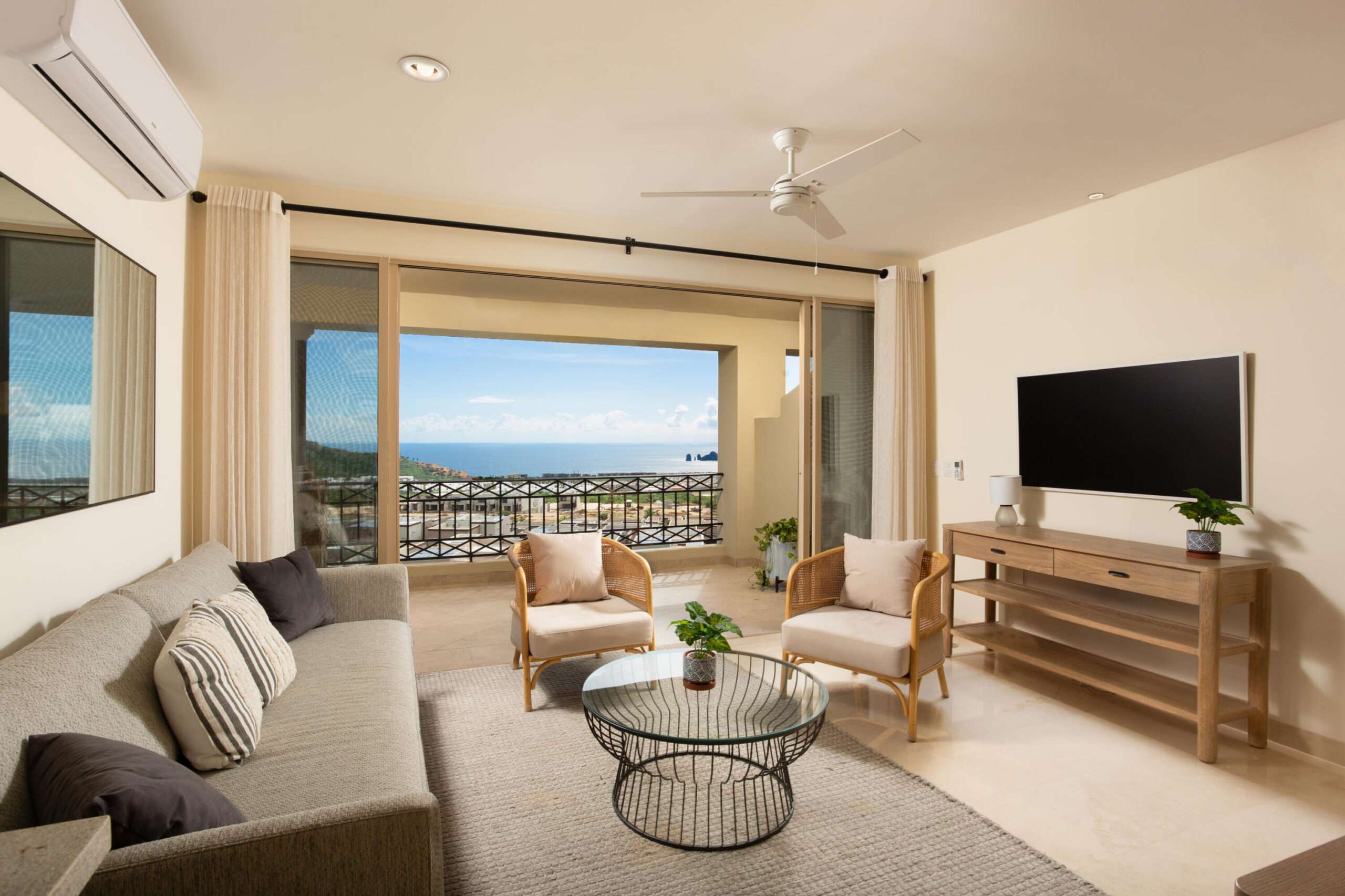 Los Cabos Ventanas Penthouse 643 at Ventanas de Cabo Norte is a fully furnished 3-bedroom, 2-bath penthouse offering panoramic for sale