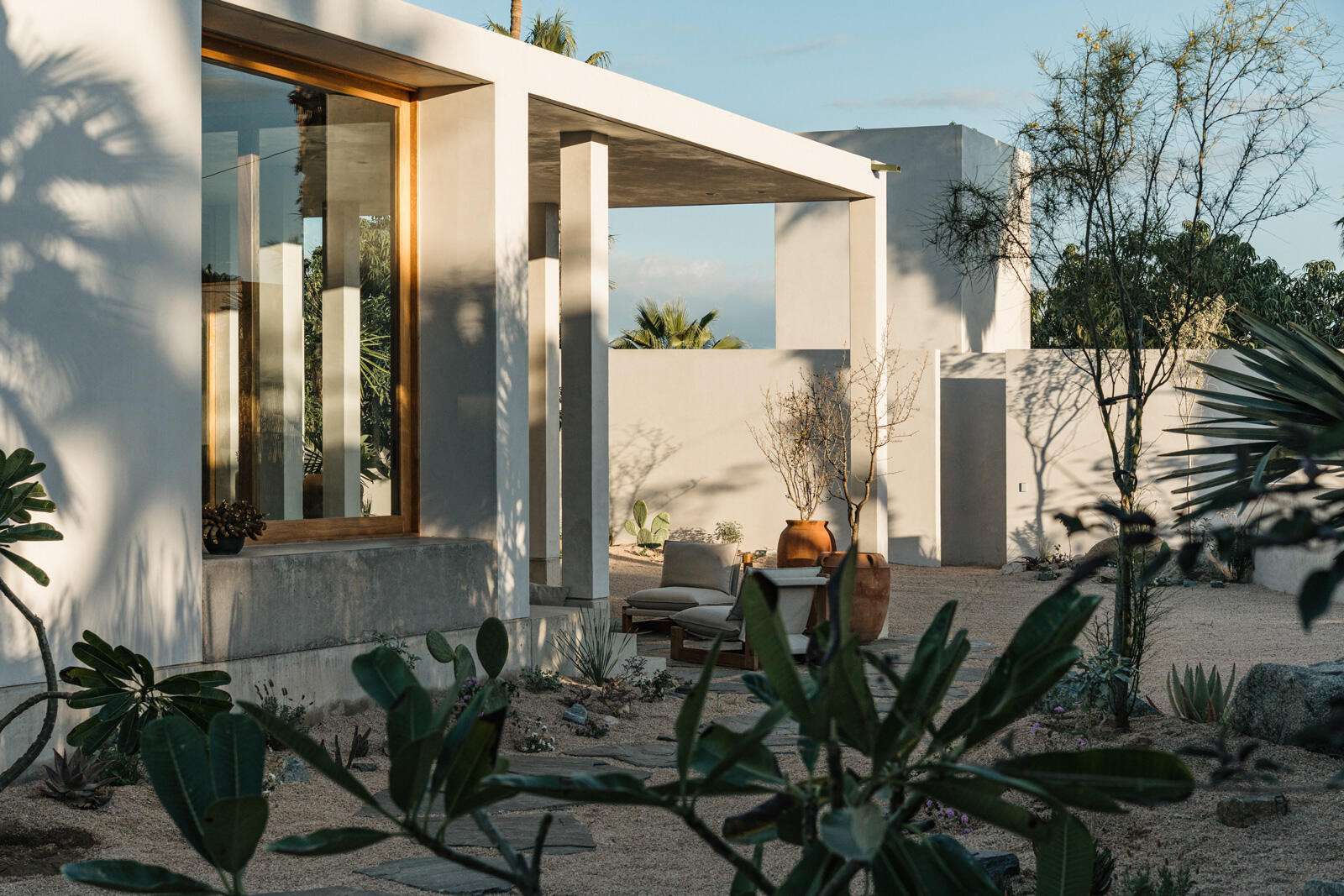 Los Cabos El Tule-Inland:General Rare investor opportunity in the San José Corridor. 2 luxury residences fully completed and move-in ready. 8 additional units with land secured and full blueprints in place -- ready to build to buyer's vision. At for sale