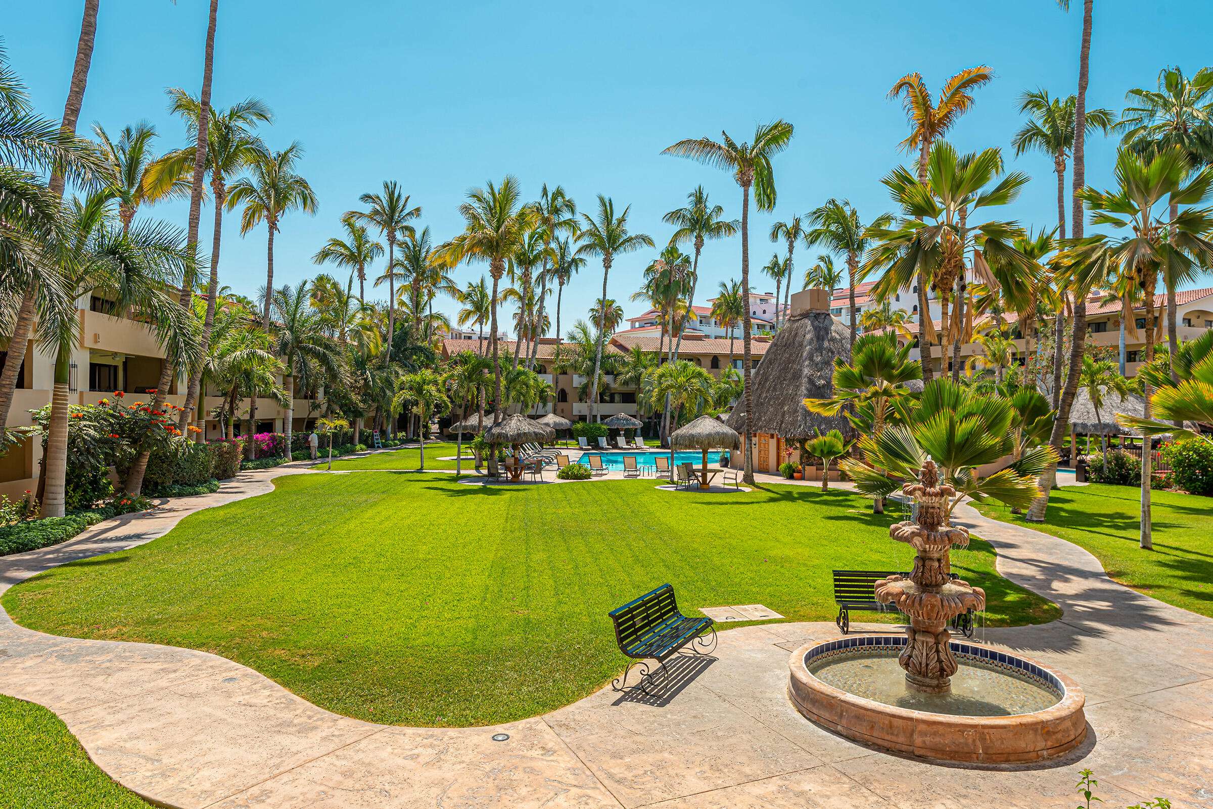 Los Cabos Las Arenas Welcome to your own private tropical retreat!This beautifully furnished **ground-floor 2-bedroom condo** is completely turnkey and comes with everything you see in the for sale