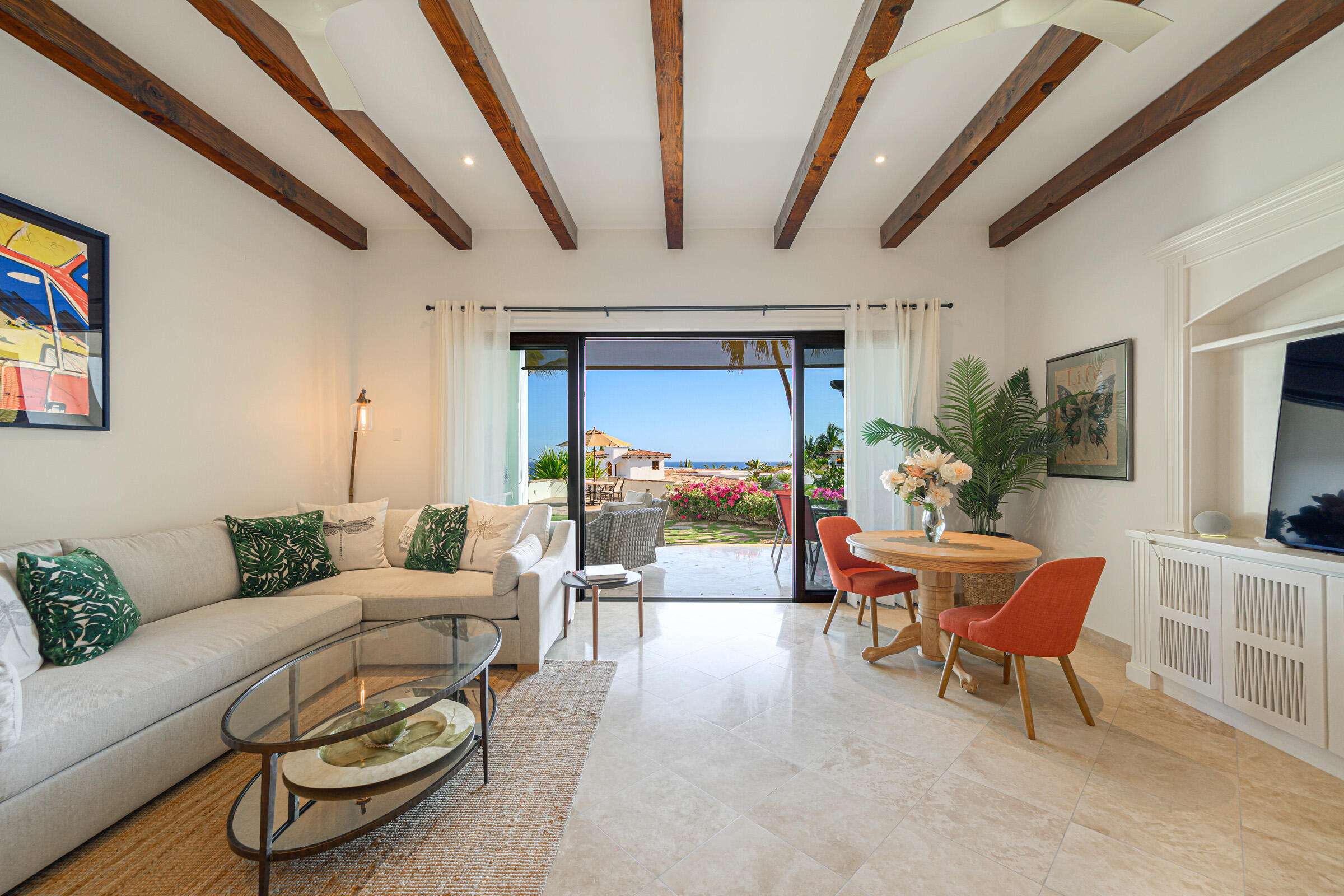 Los Cabos Albaluz This two-bedroom ALBALUZ residence boasts stunning oceanfront and beachfront for sale