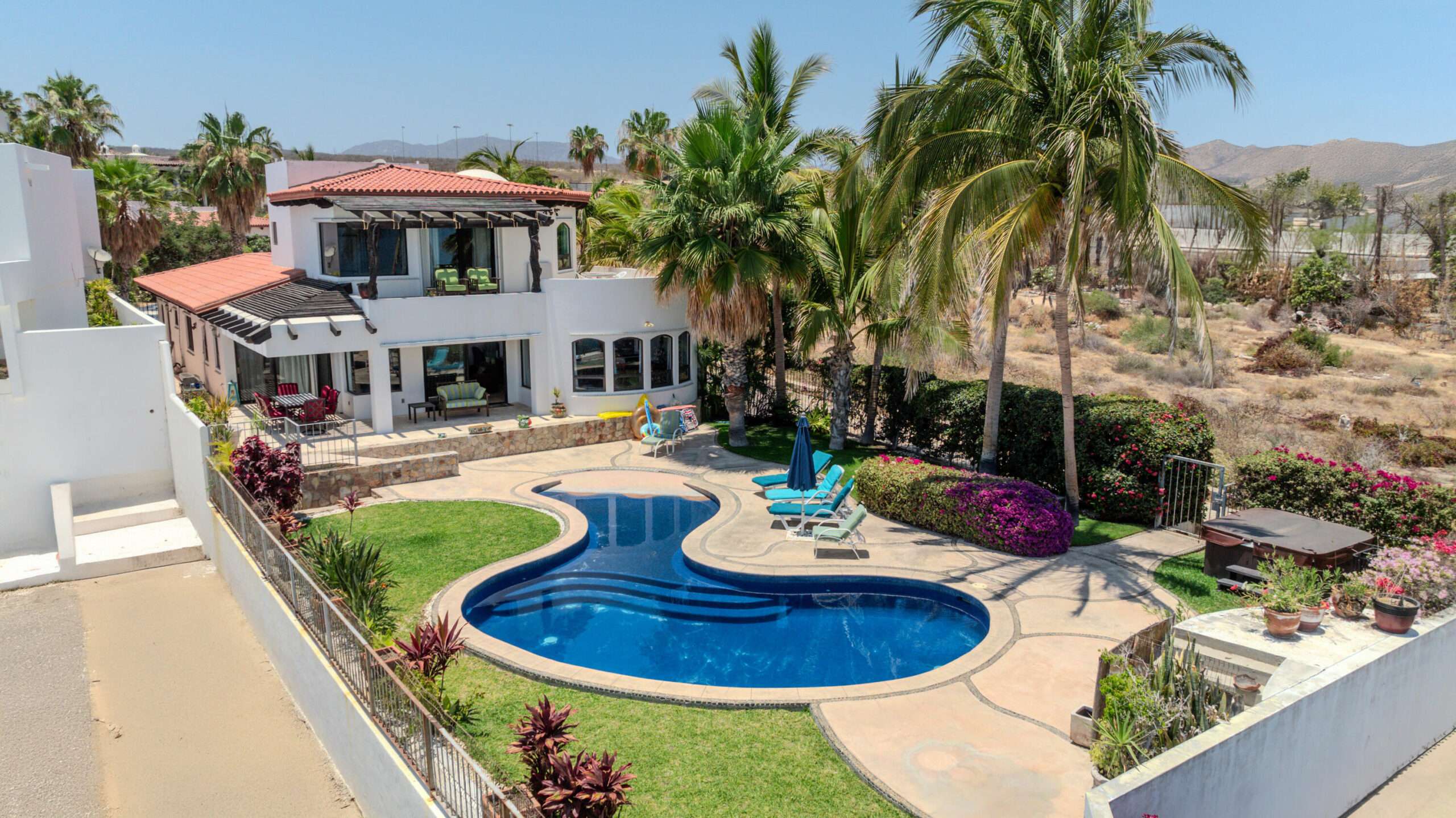 Los Cabos Section 22f- La Montana Experience an intimate collection of five single-family residences with mountainand arroyo for sale